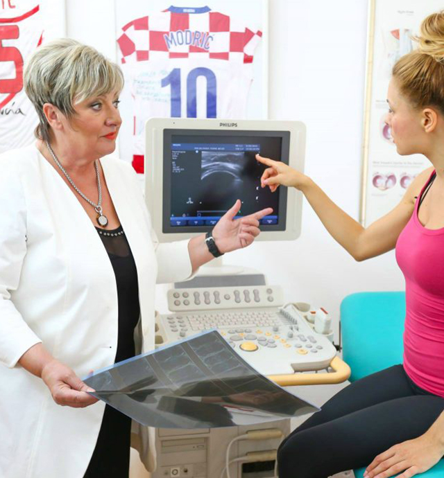 Examination by a physiatrist specialist